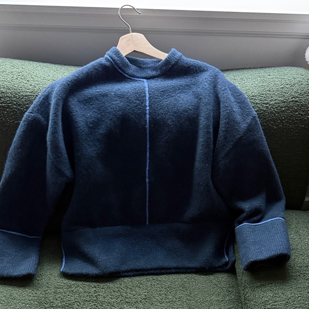 Zara Navy Blue Knit Sweater
